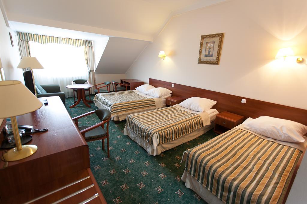 Hotel Twins II Варшава Номер фото