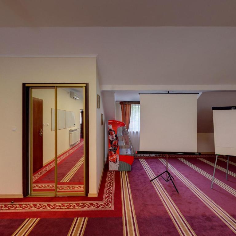 Hotel Twins II Варшава Екстер'єр фото