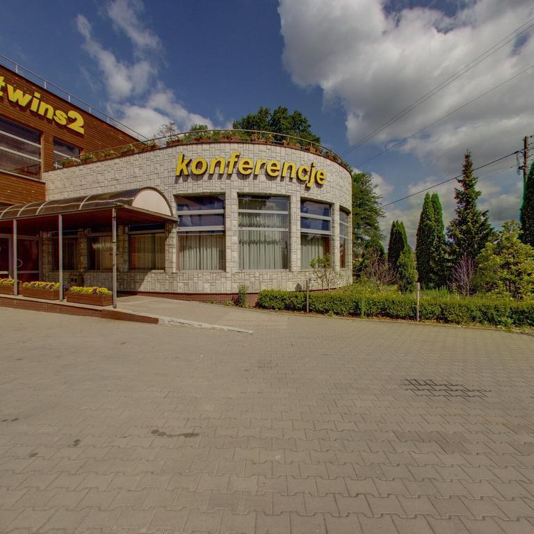 Hotel Twins II Варшава Екстер'єр фото